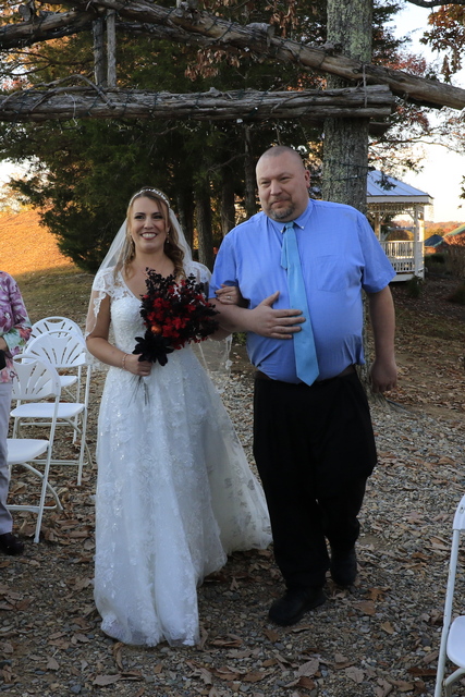 20221030-_72_7311.JPG bride and dad.jpg